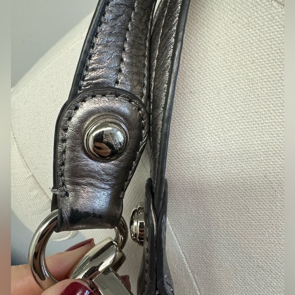 B. Makowsky Leather Pebble Sling Crossbody Convertible Bag - Picture 9 of 12